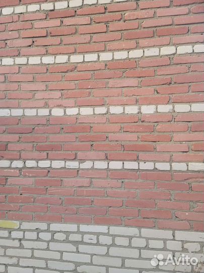 Кирпич бу