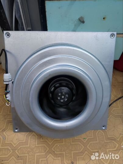 Канальный вентилятор systemair kv200