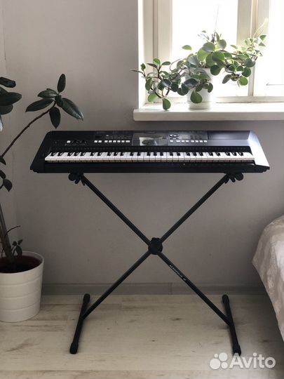 Синтезатор Yamaha PSR-E423