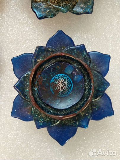 Оргонит лотос