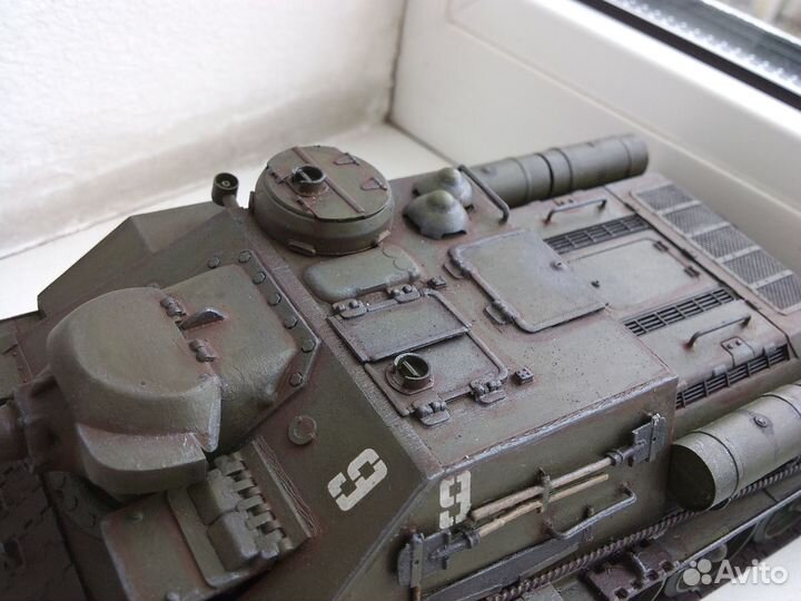 Модель танк сау су100 масштаб 1-35