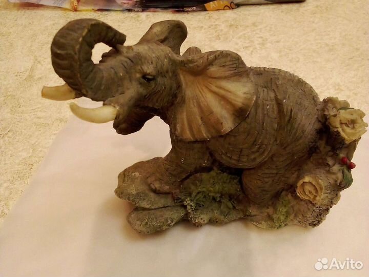 Статуэтка фигурка