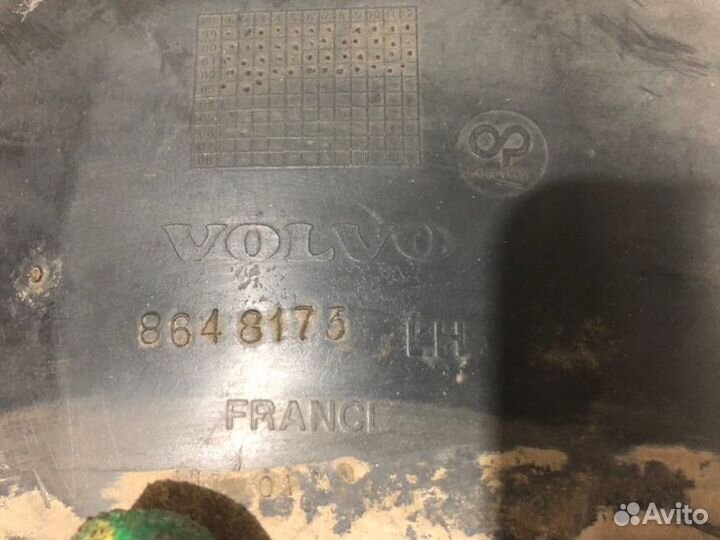 Подкрылок Volvo S60 2.5L B5254T2 2003