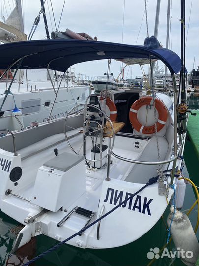 Капитан на парусную яхту