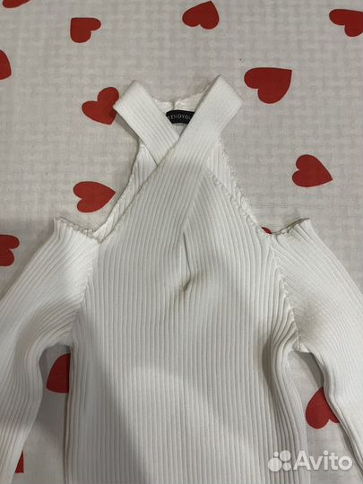 Кофта обтягивающая