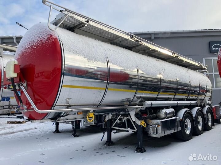 Полуприцеп бензовоз Kassbohrer TANKAUFLIEGER, 2023