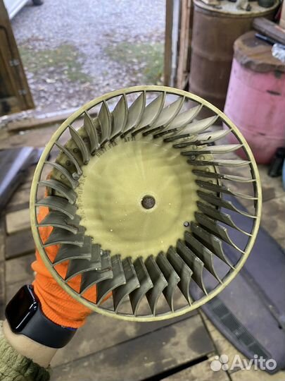 Моторчик печки bmw e39