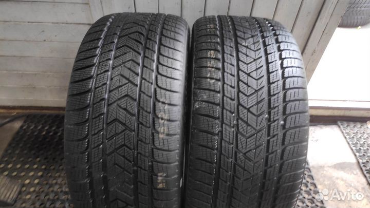 Pirelli Scorpion Winter 275/35 R22 104V