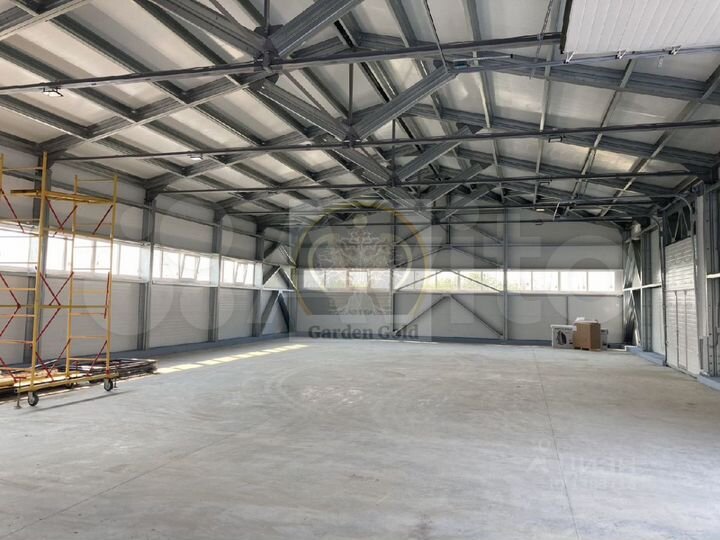 Склад, Станционная ул., 8г