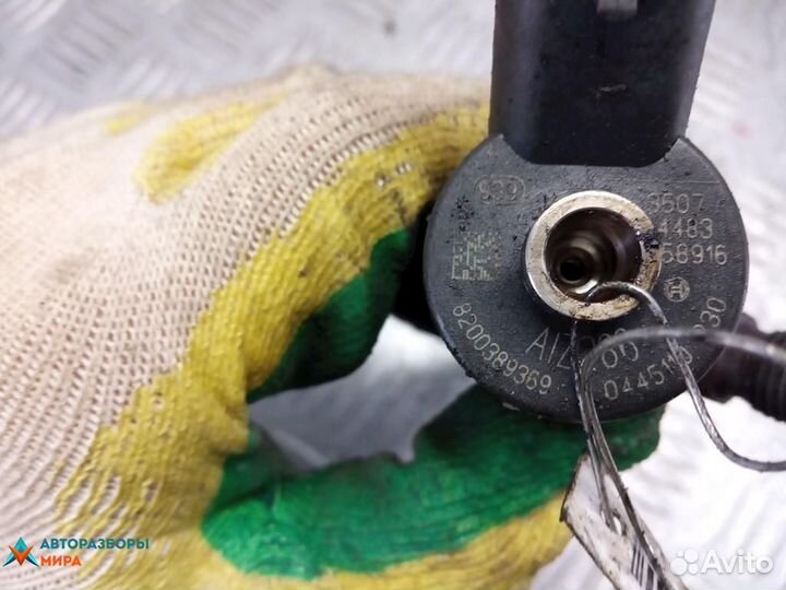 Форсунка Renault Megane 2 2006 8200389369