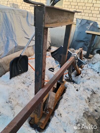 Пресс гидравлический рама