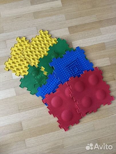 Ортопедический коврик для детей массажный