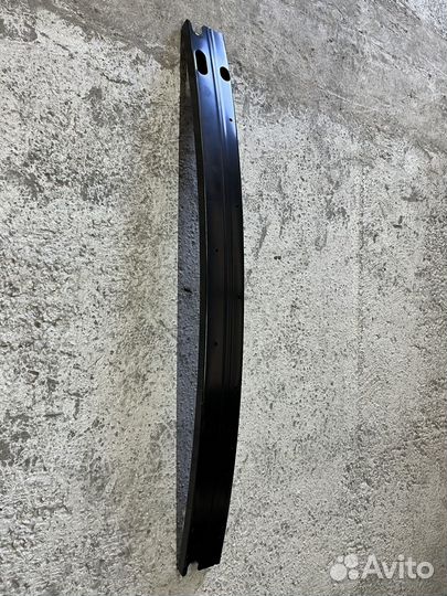 Усилитель заднего бампера Toyota Rav 4