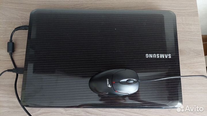 Ноутбук Samsung