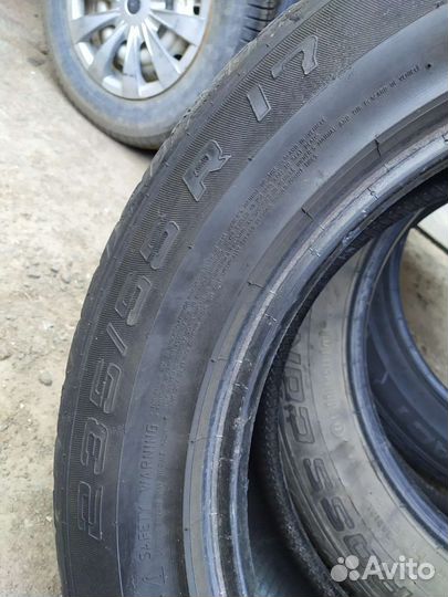 Continental CrossContact ATR 235/55 R17