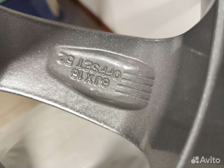 Диск R16 оригинал литьё на Хёндай Солярис