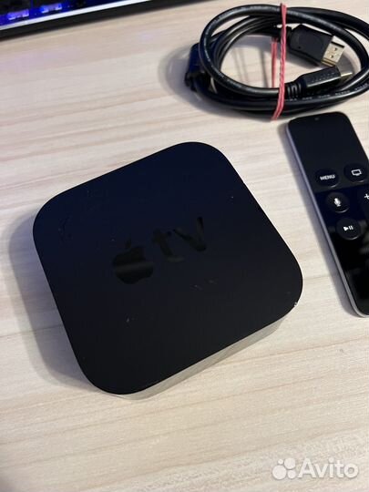 Apple TV 4 32 GB + hdmi