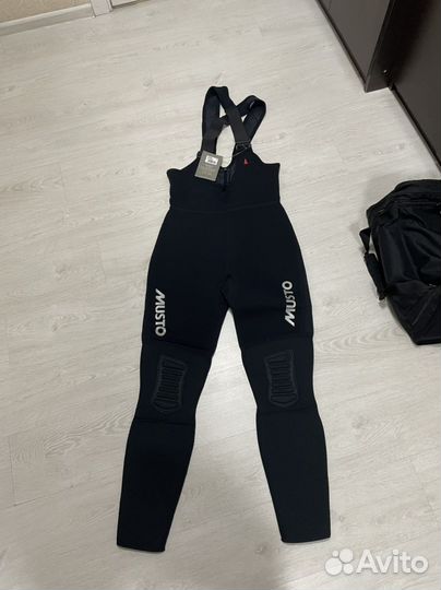 Новый комбинезон musto BR1 для яхтинга