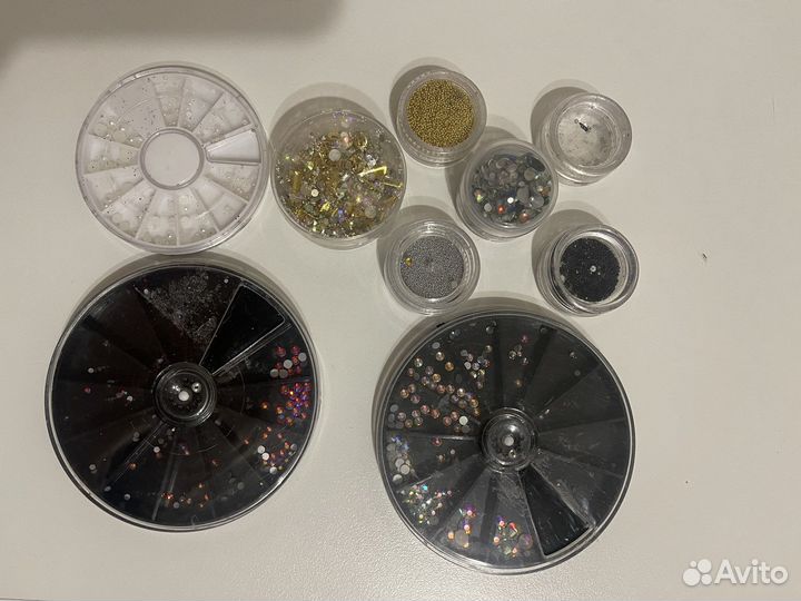 Стразы для ногтей