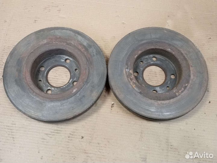 Диски тормозной передний Nissan Almera g15