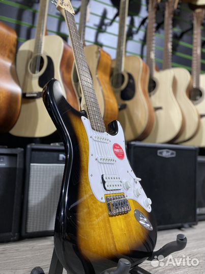 Fender squier bullet HSS Электрогитара новая