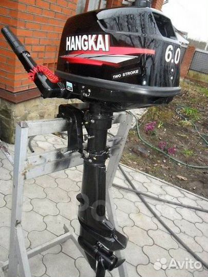 Лодочный мотор