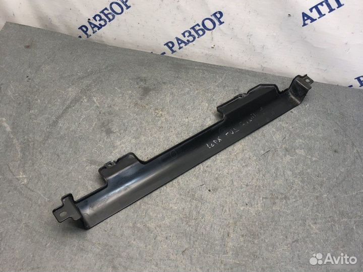 Дефлектор радиатора Nissan Almera G15