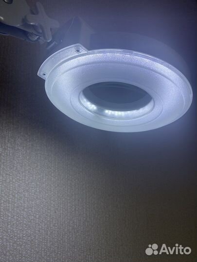 Лампа лупа настольная