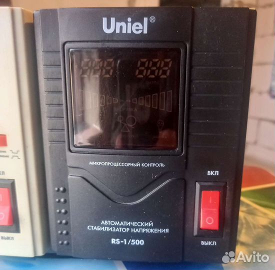 Стабилизатор напряжения