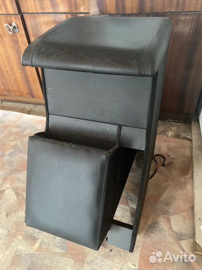 Подлокотник УАЗ хантер, 469