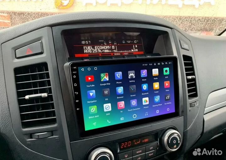 Магнитола на Mitsubishi Pajero 4 Android