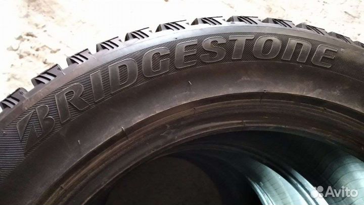 Bridgestone Blizzak Spike-01 205/55 R16 91T