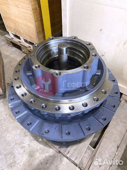 Редуктор хода Hitachi ZX350K 9190222