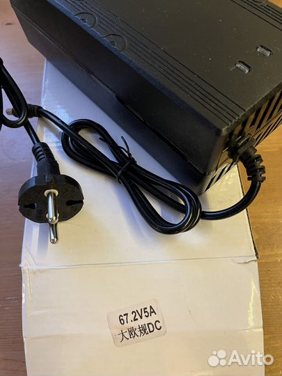 Быстрая зарядка для minako