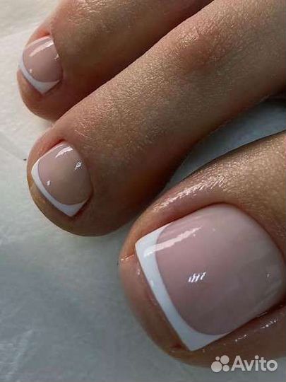 Мастер маникюра и педикюра