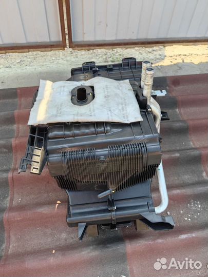 Корпус печки на Hyundai Solaris 2