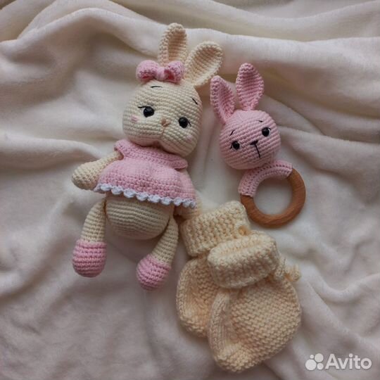 Вязаные игрушки ручной работы