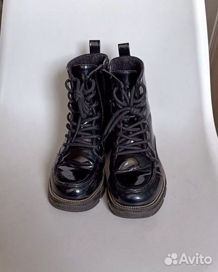 Ботинки демисезонные для девочки 32 33