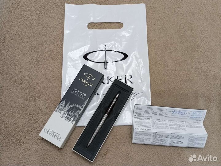 Шариковая ручка Parker London Jotter