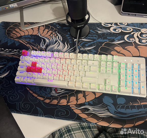 Игровая механическая клавиатура