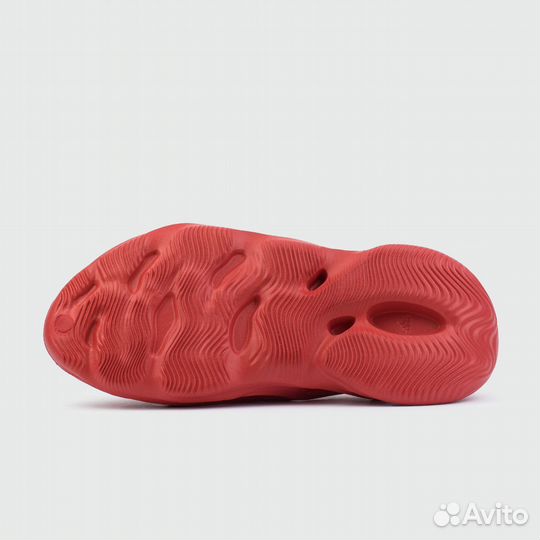Кроссовки Yeezy Foam Wmns Red