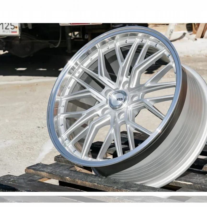 Литые диски Vossen HF-3 8.5×R18 5×114.3