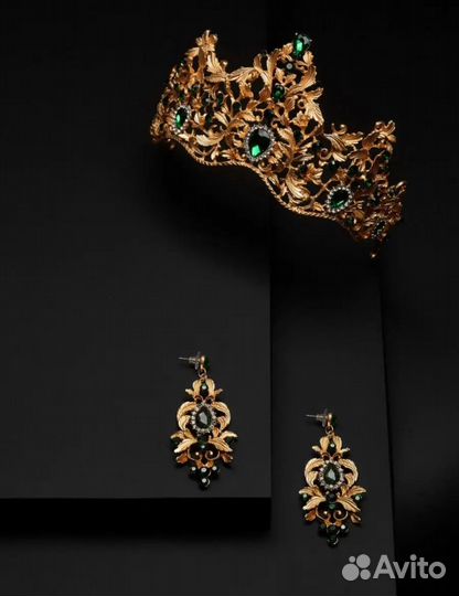 Тика, корона, диадема золотая