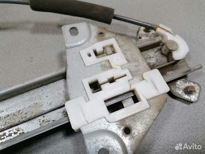 Стеклоподъемник передний правый Kia Joice 1999-200