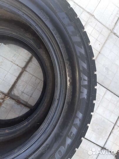 Bridgestone Blizzak Revo GZ 225/55 R16 96