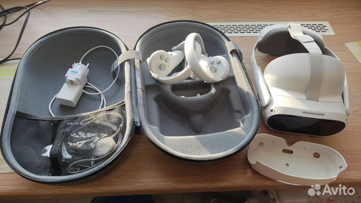 Очки виртуальной реальности vr pico 4