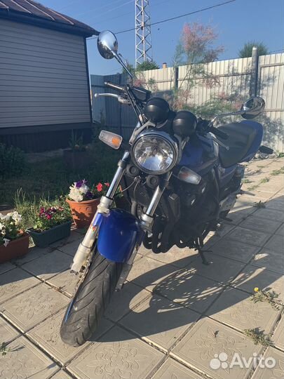 Honda CB 400SFV