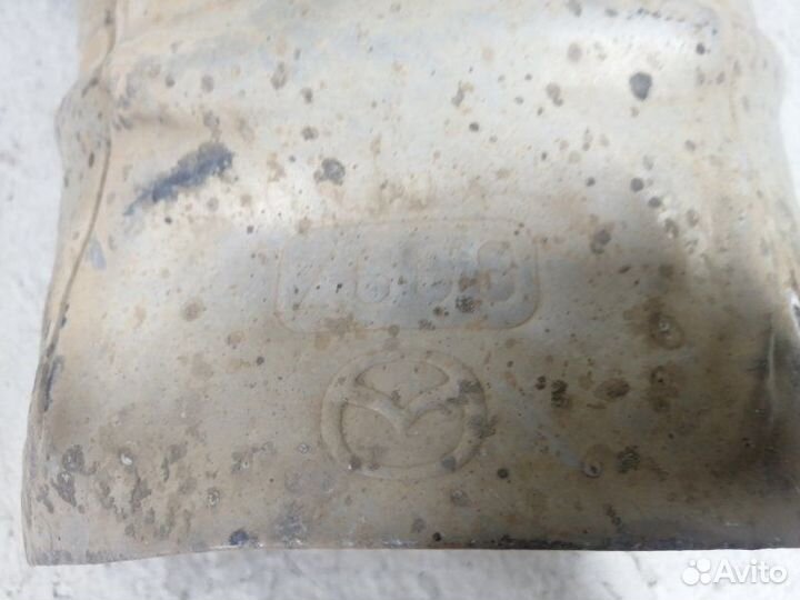 Экран тепловой Mazda 3 BL 1.6 2011