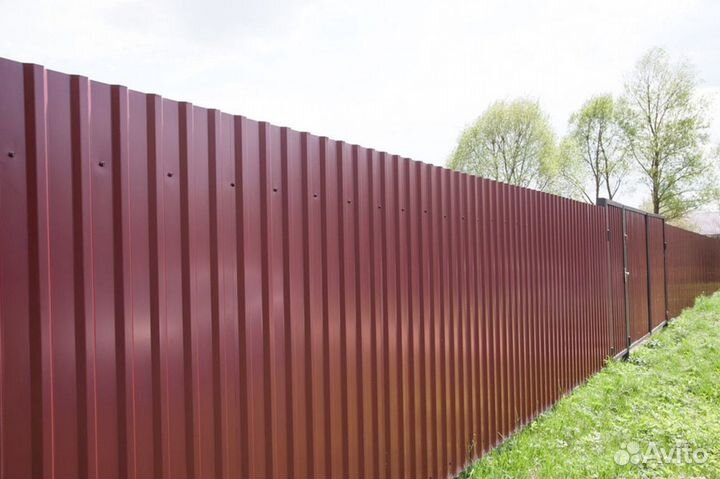 Заборы из профнастила