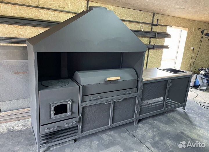 Мангальный комплекс из металла в беседку